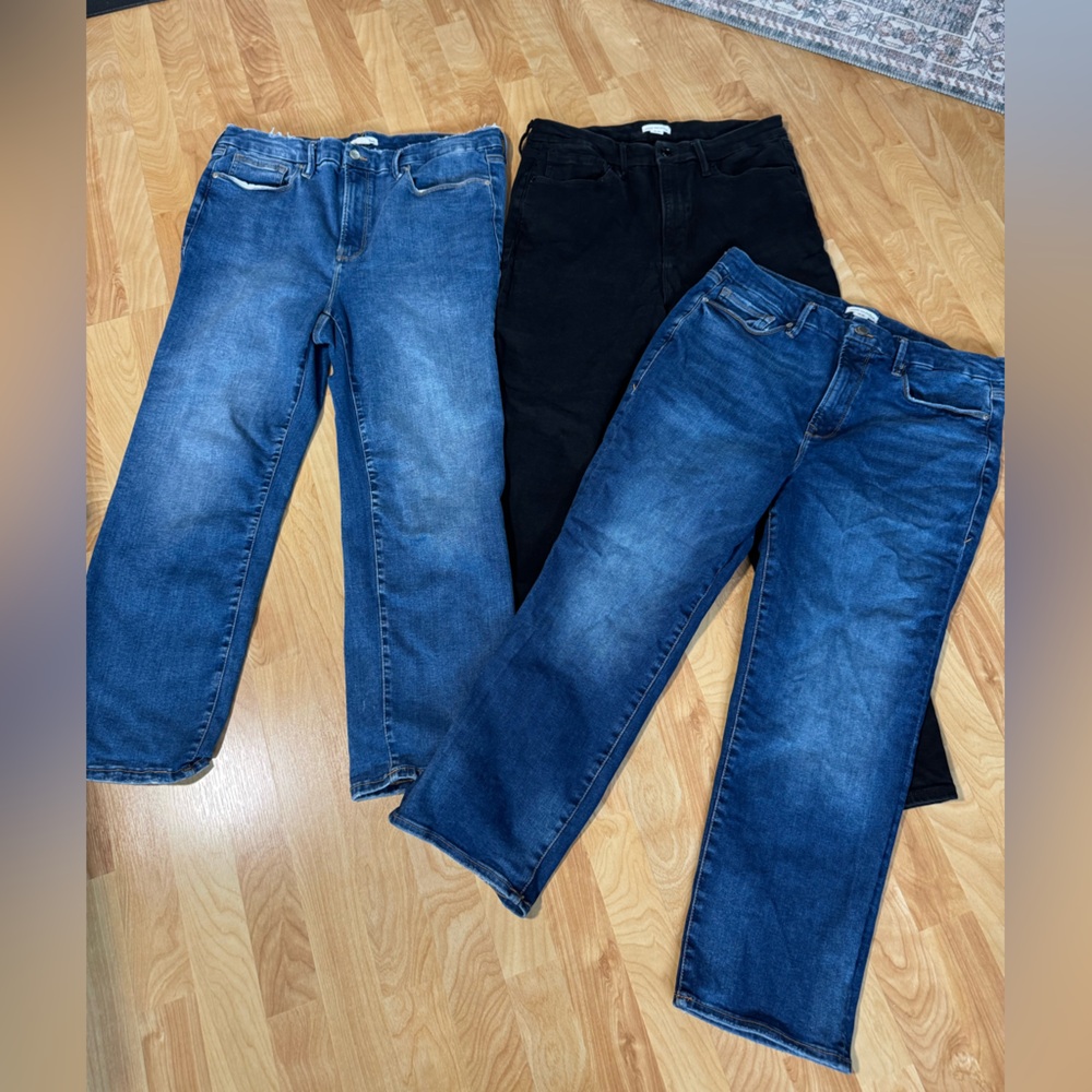 Bundle of 3 - Good American Always Fits Jeans 14-18